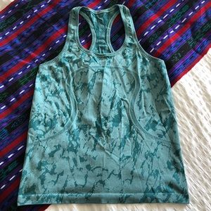 Lululemon swiftly tank